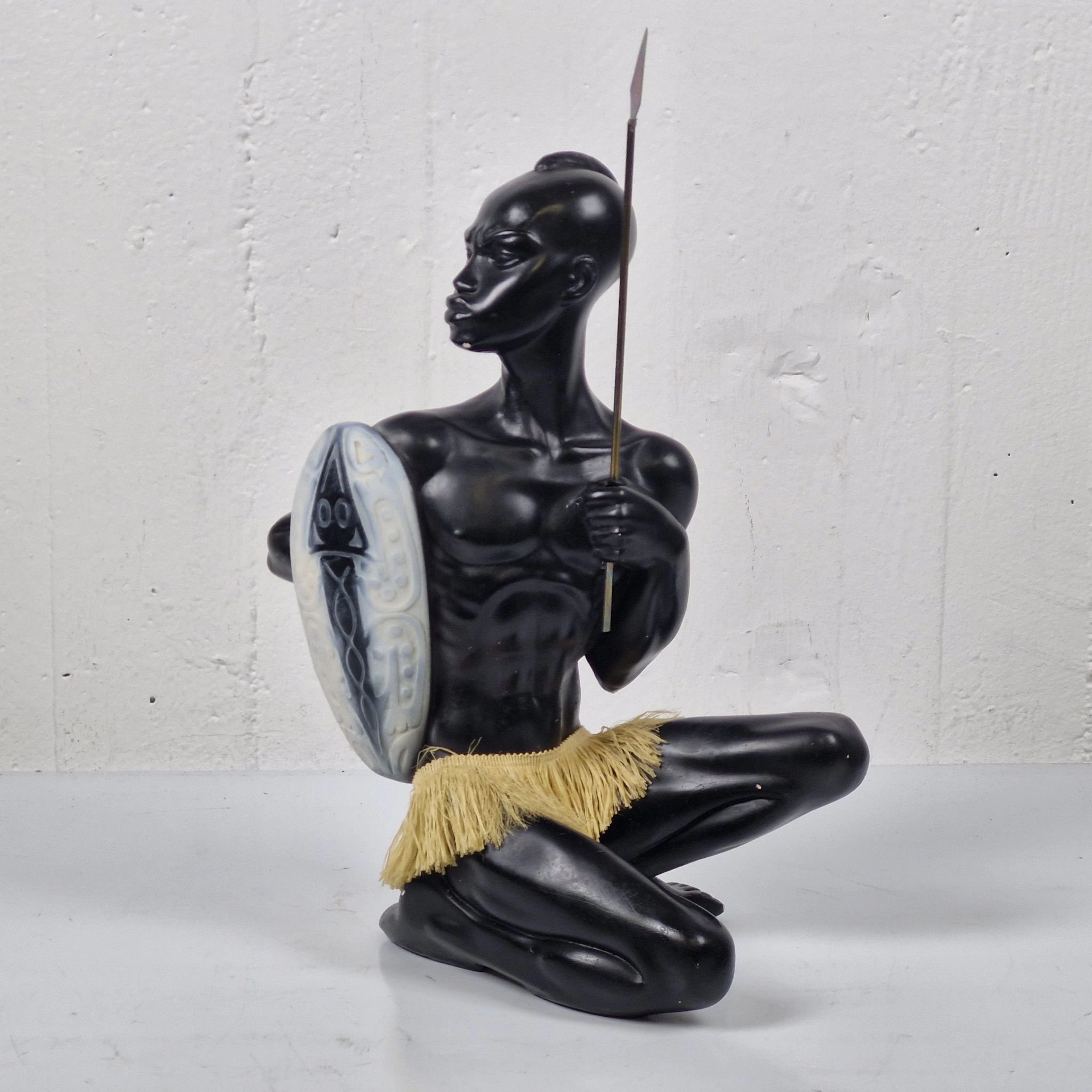 Afrikansk skulptur i keramik - Keramikskulptur - Prydnad - 1950-tal - Vintage