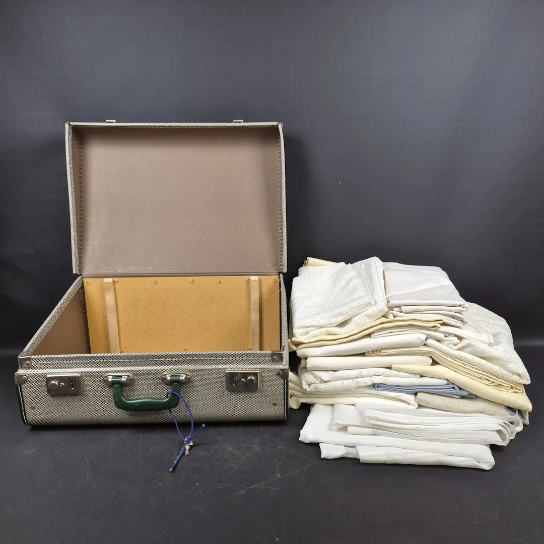 Väska med div blandade textilier - Vintage