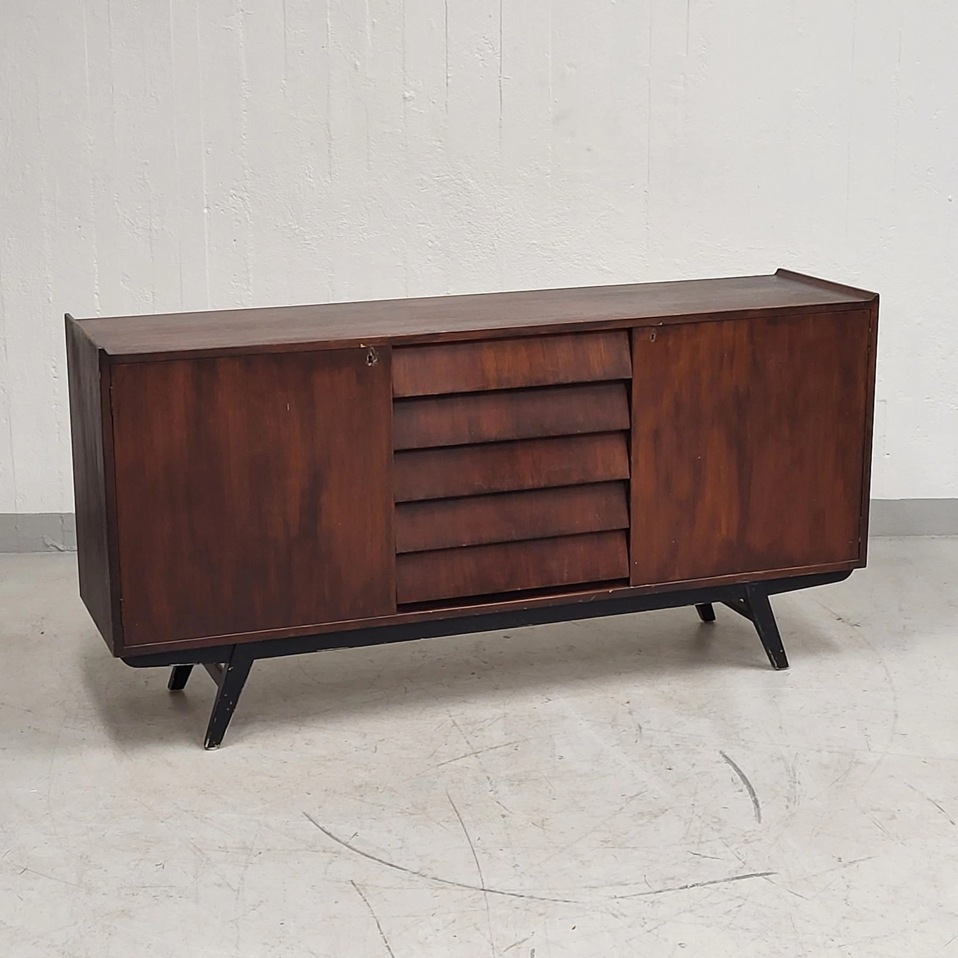 Äldre sidobord i trä med 5st utdragslådor & skåp - Sideboard - Skänk - 1960 tal