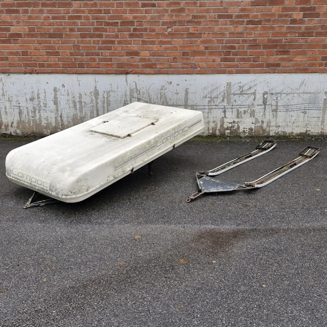 Campac hårdskalstaktält - Taktält - Tält - Camping - Skotervagn ?