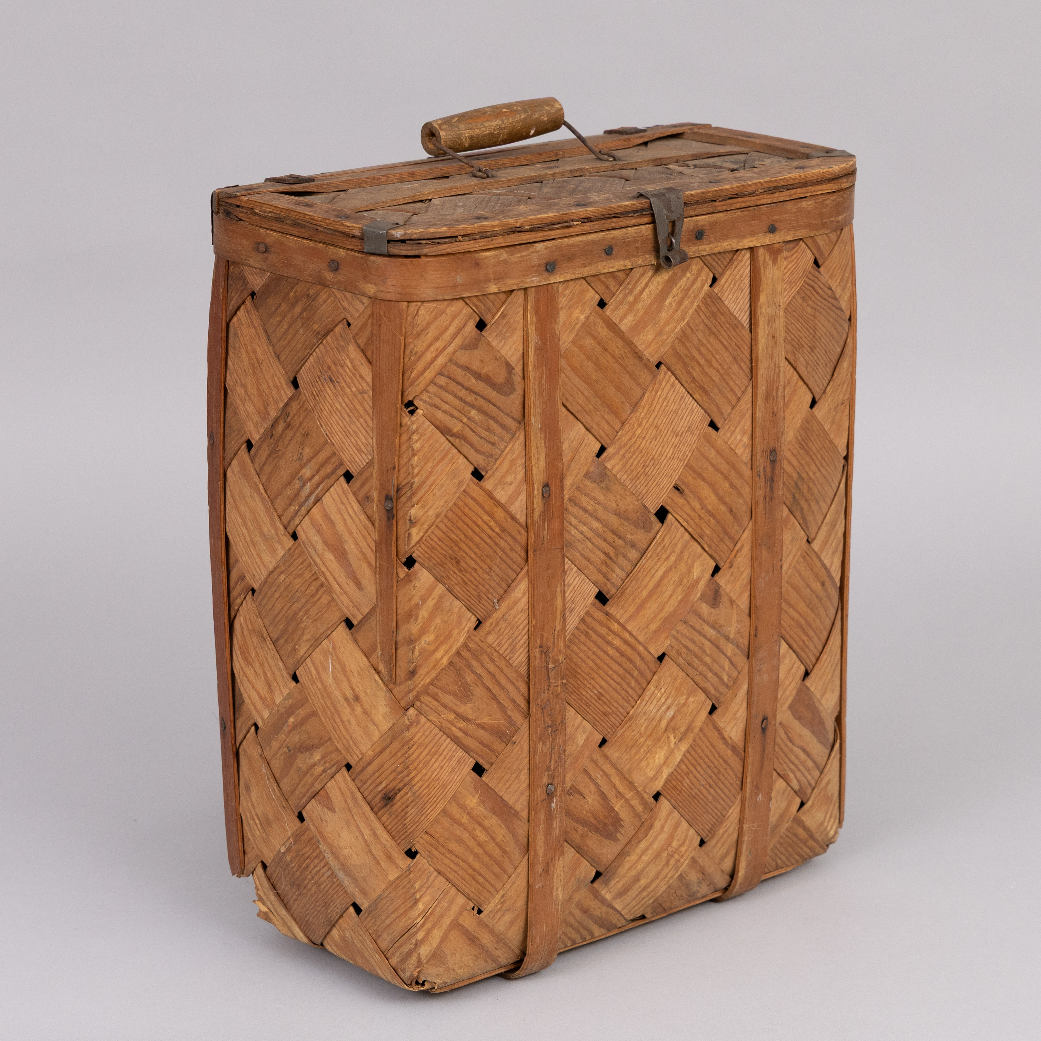 KONT, spånarbete, 1900-tal.