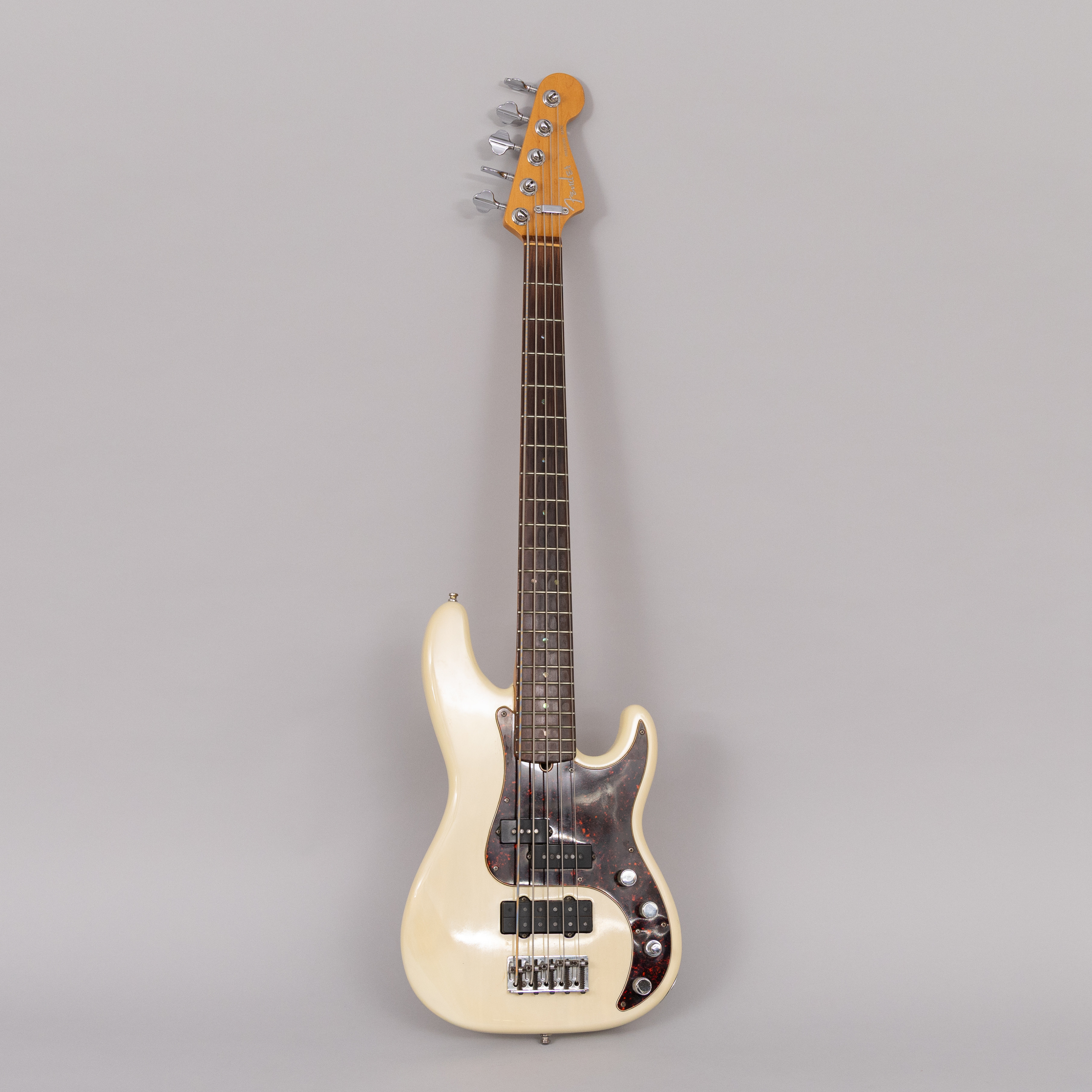 ELBAS, Fender Precision Bass, 5-strängad.
