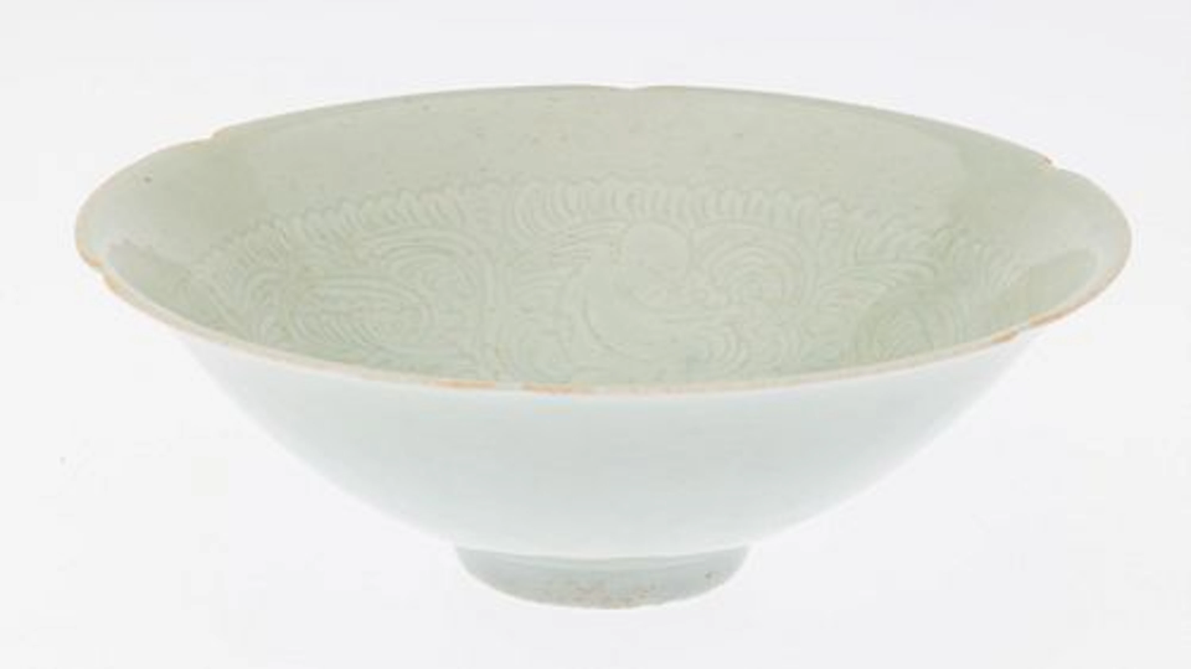 Chinese Hutian Ware Incised Bowl