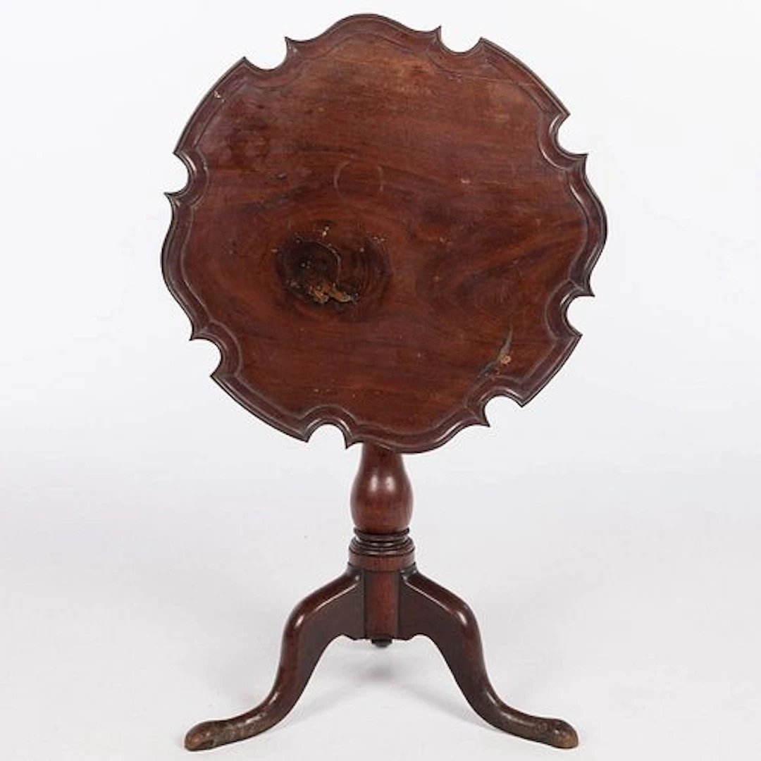 Chippendale Mahogany Tilt Top Piecrust Table