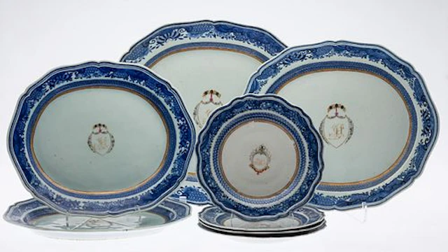 4 Chinese Export Platters & 4 Plates w/ Armorials