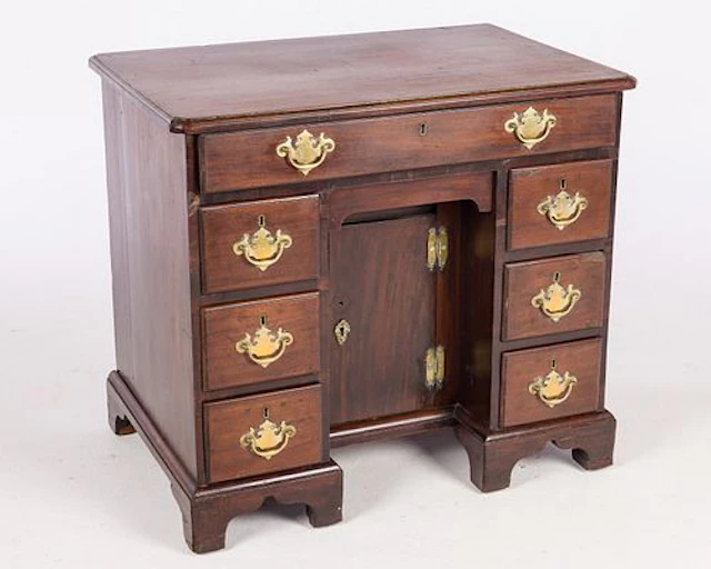 George III Mahogany Kneehole Desk, 18th Century