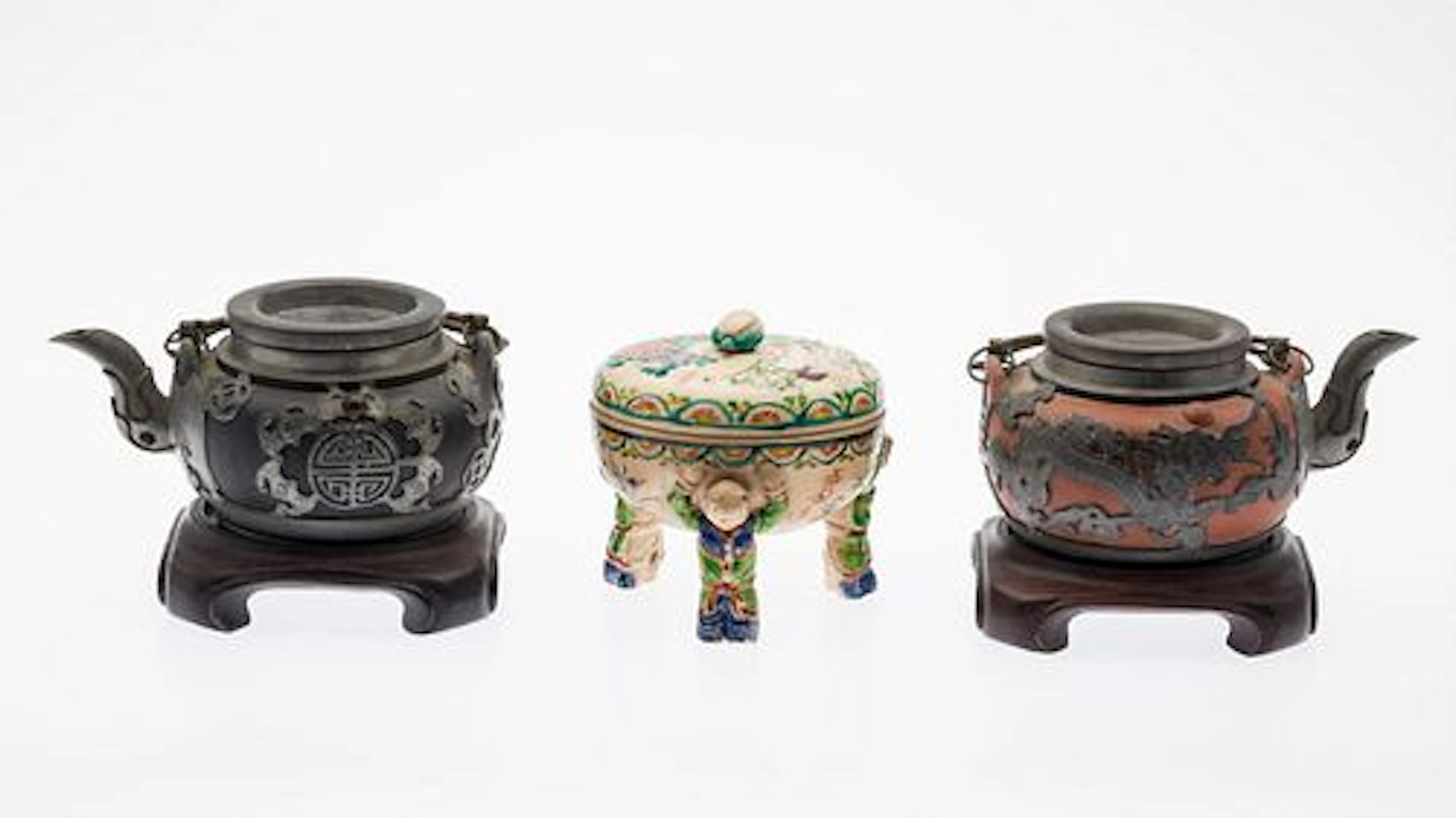 Two Chinese Ceramic Teapots and a Footed Box
