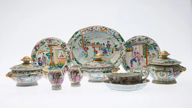 10 Pieces of Chinese Famille Rose Porcelain, 19th C
