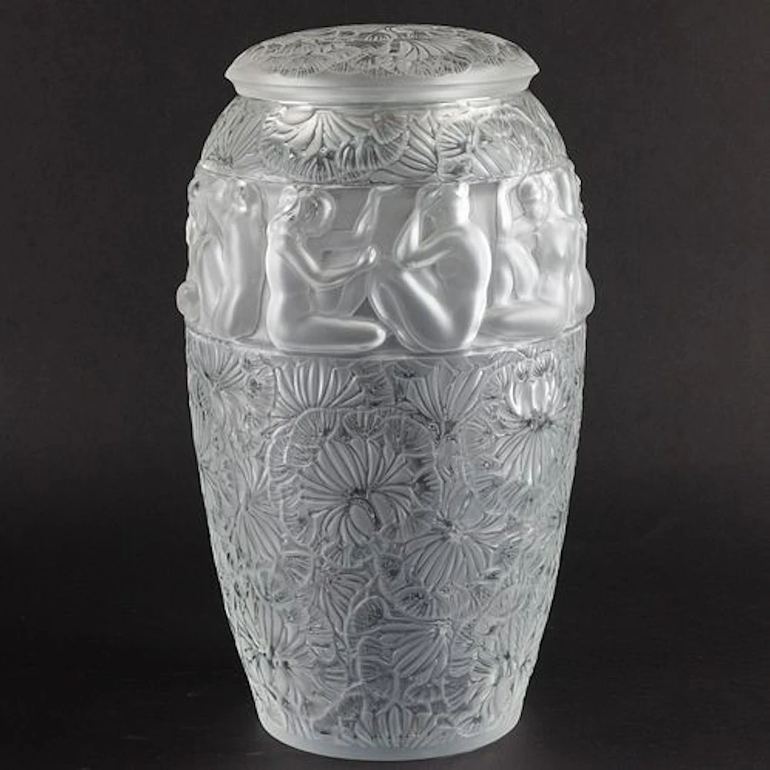 Lalique Angelique Lidded Frosted Glass Vase
