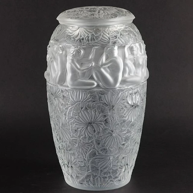 Lalique Angelique Lidded Frosted Glass Vase