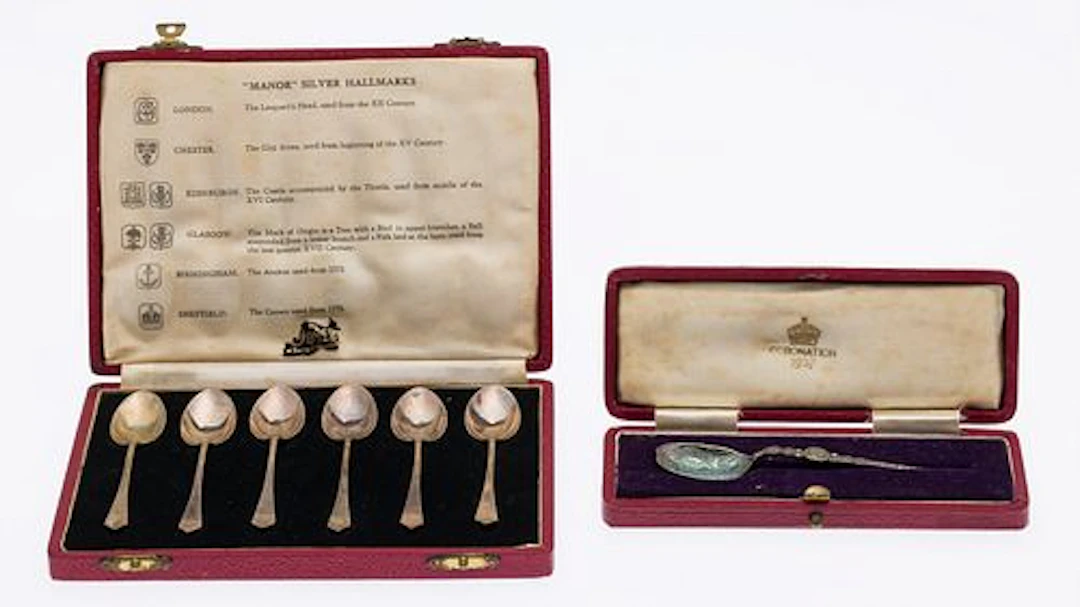 Sterling Coronation Spoon & 6 Manor Silver Spoons