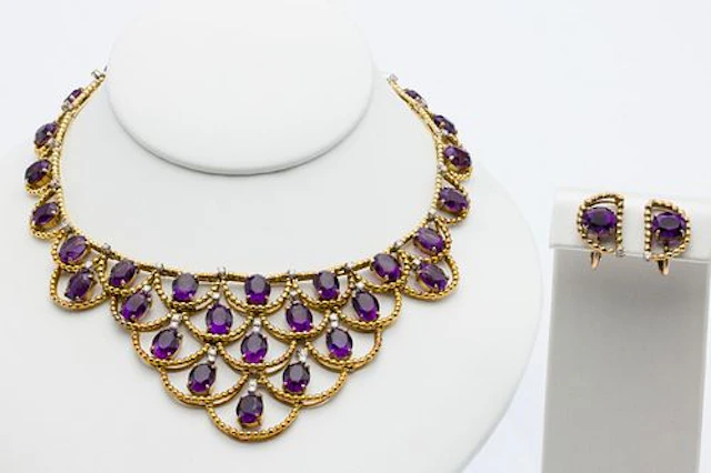 14K Amethyst & Diamond Necklace w Matching Earrings