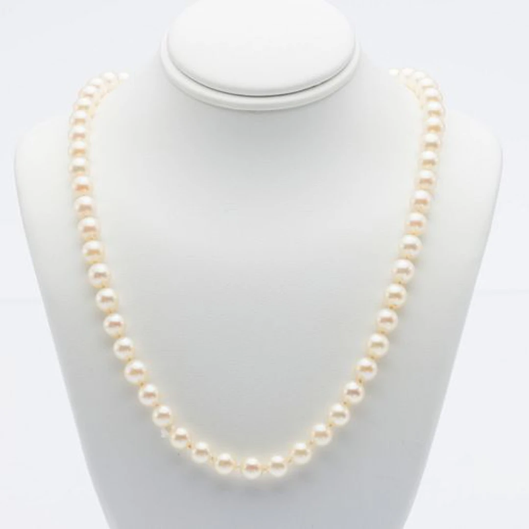 Cultured Pearl Necklace with Silver Clasp