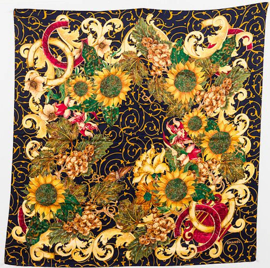 Chanel Vintage 90' Scarf
