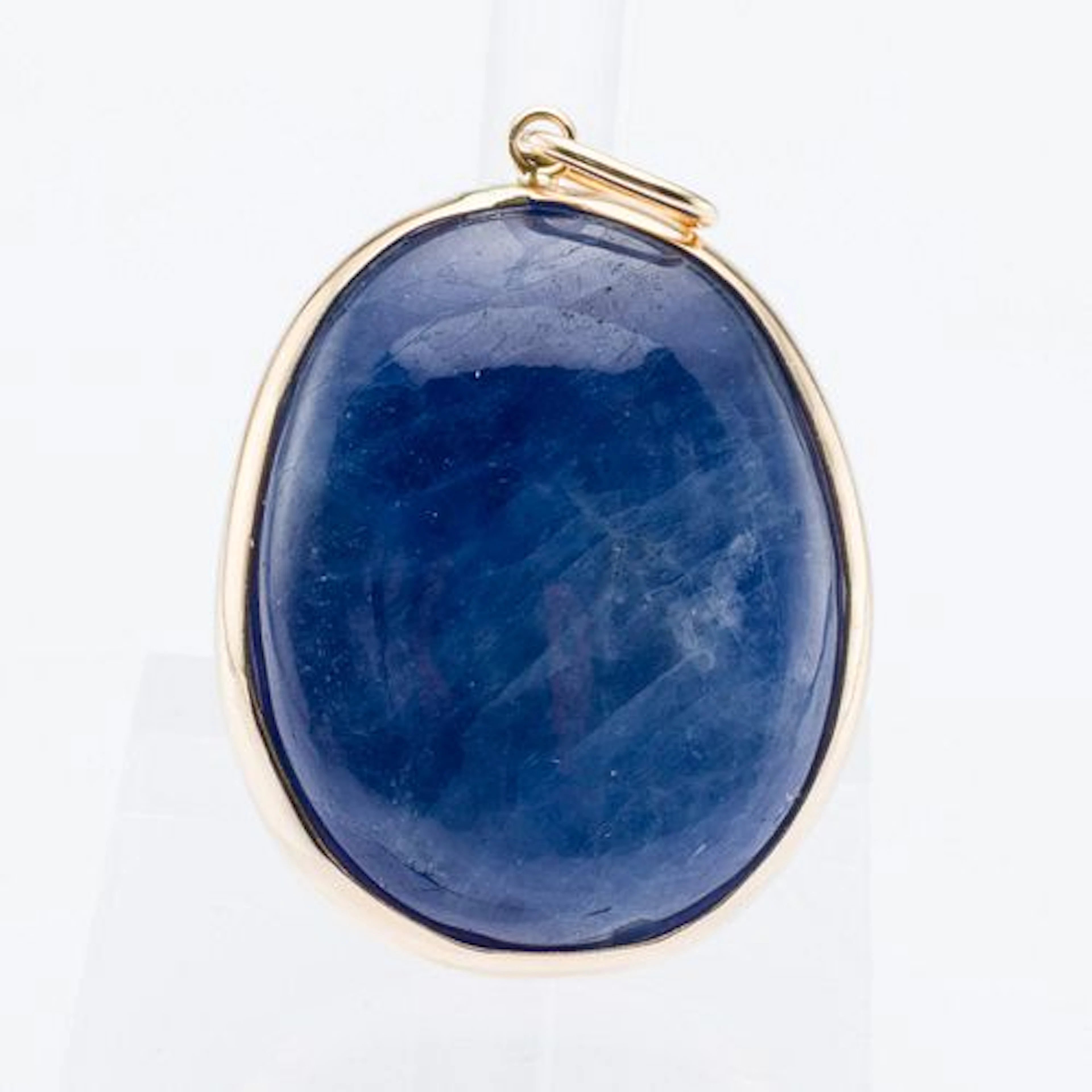 92.43 cts Sapphire and 14K Gold Pendant, GIA Cert