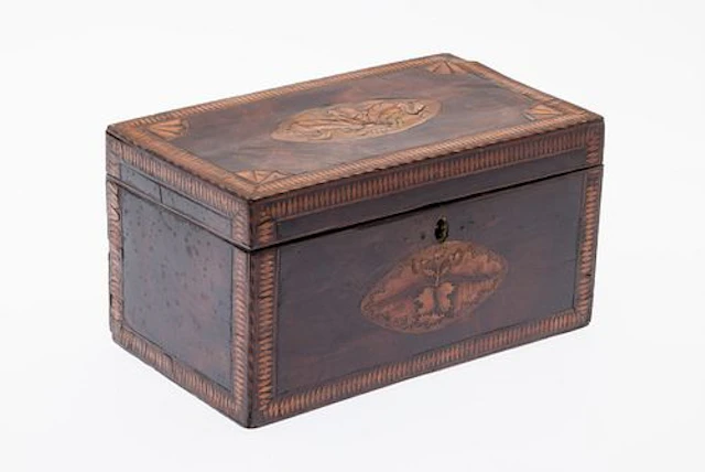George III Inlaid Mahogany Tea Caddy, 18th Century