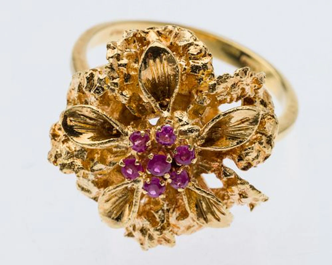 18K Gold and Ruby Flower Ring, Size 8.75