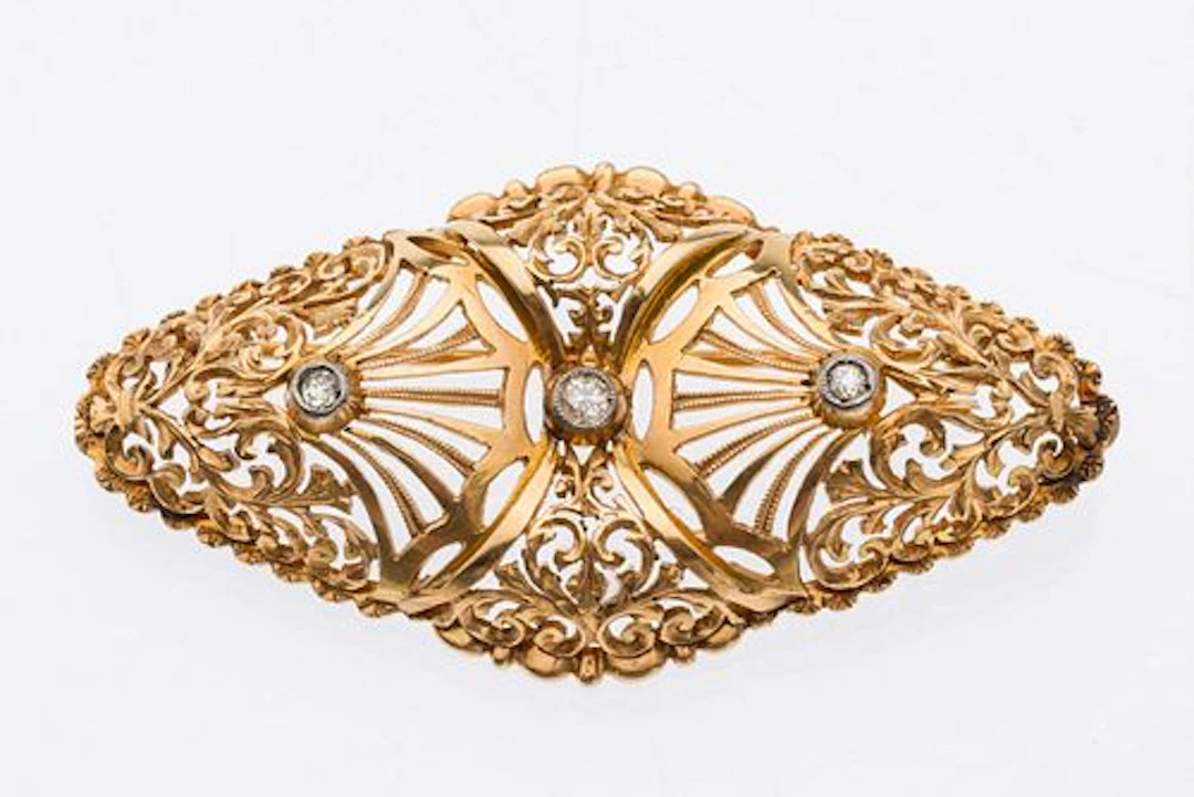Victorian 18K Gold and Diamond Pierce-Work Brooch