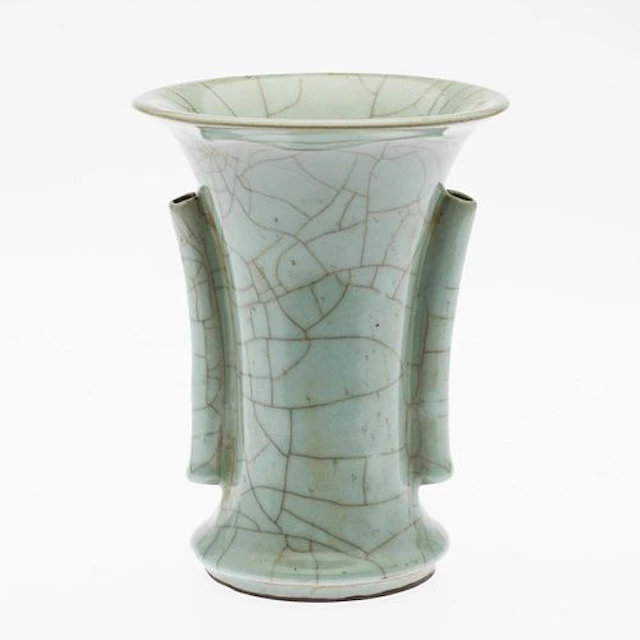 Chinese Guan Ware Gu Vase
