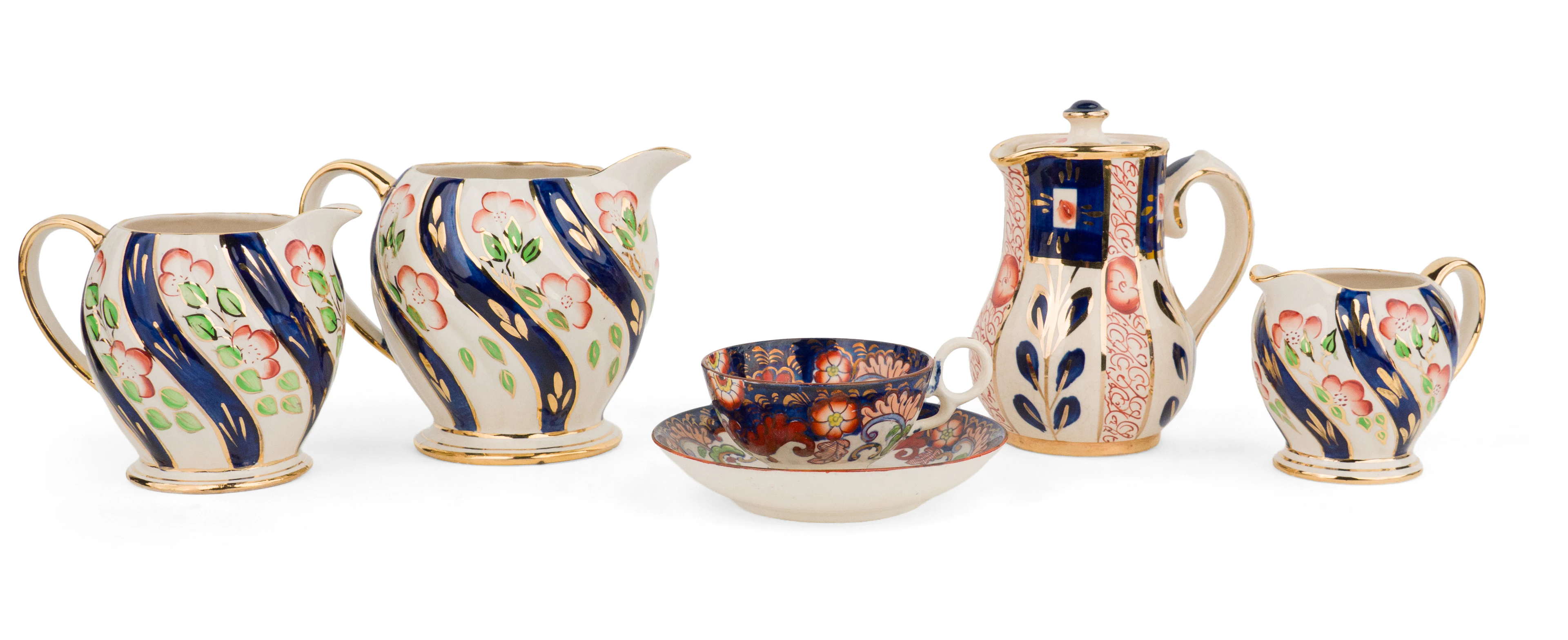 Group of Imari Palate Teacups and Saucers