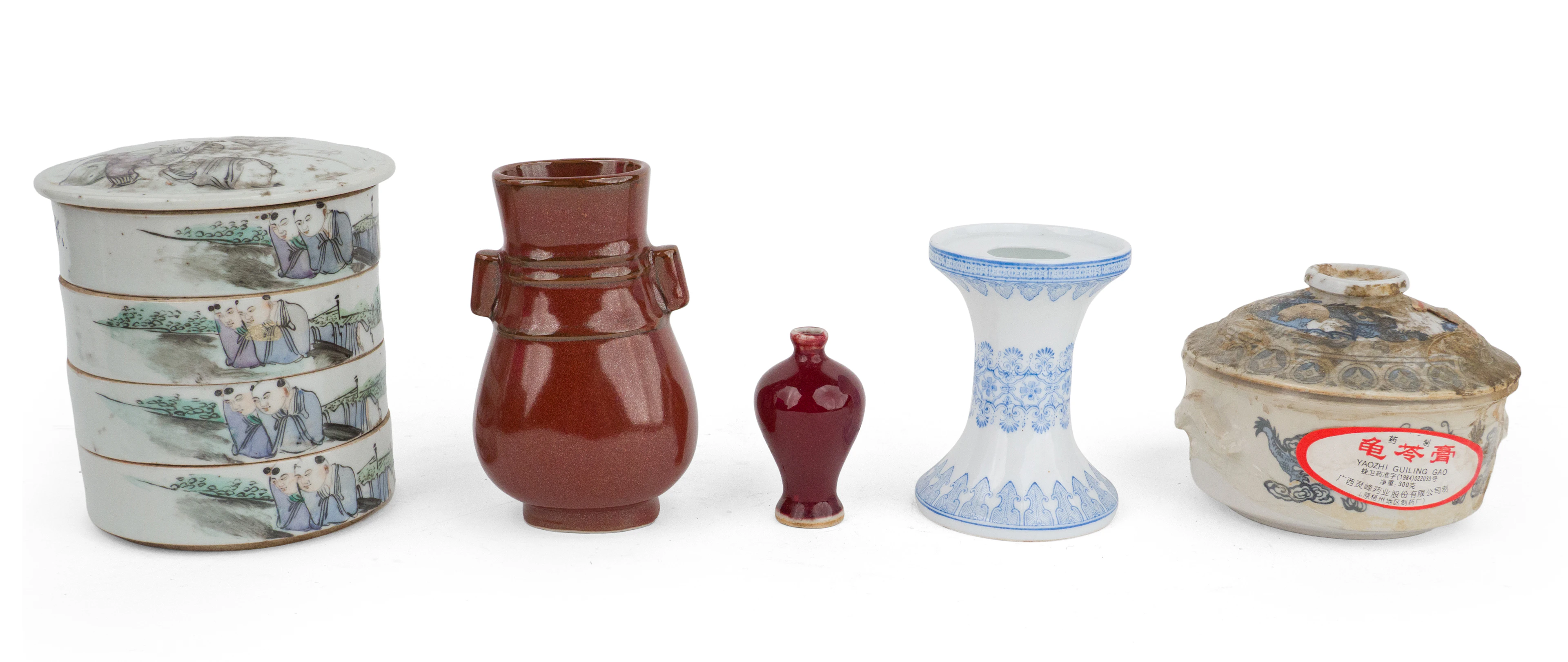 Group of Chinese Porcelain Table Articles