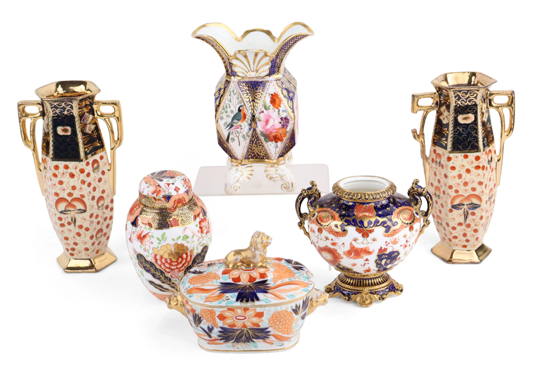 Six Imari Palette Porcelain Table Articles