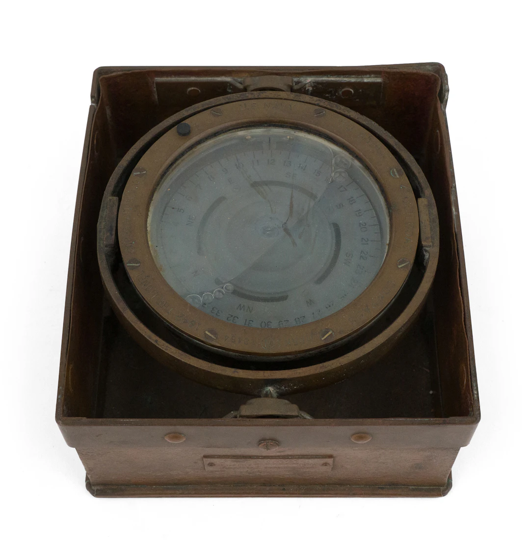 The Lionel Corporation 4-Inch Boat Compass