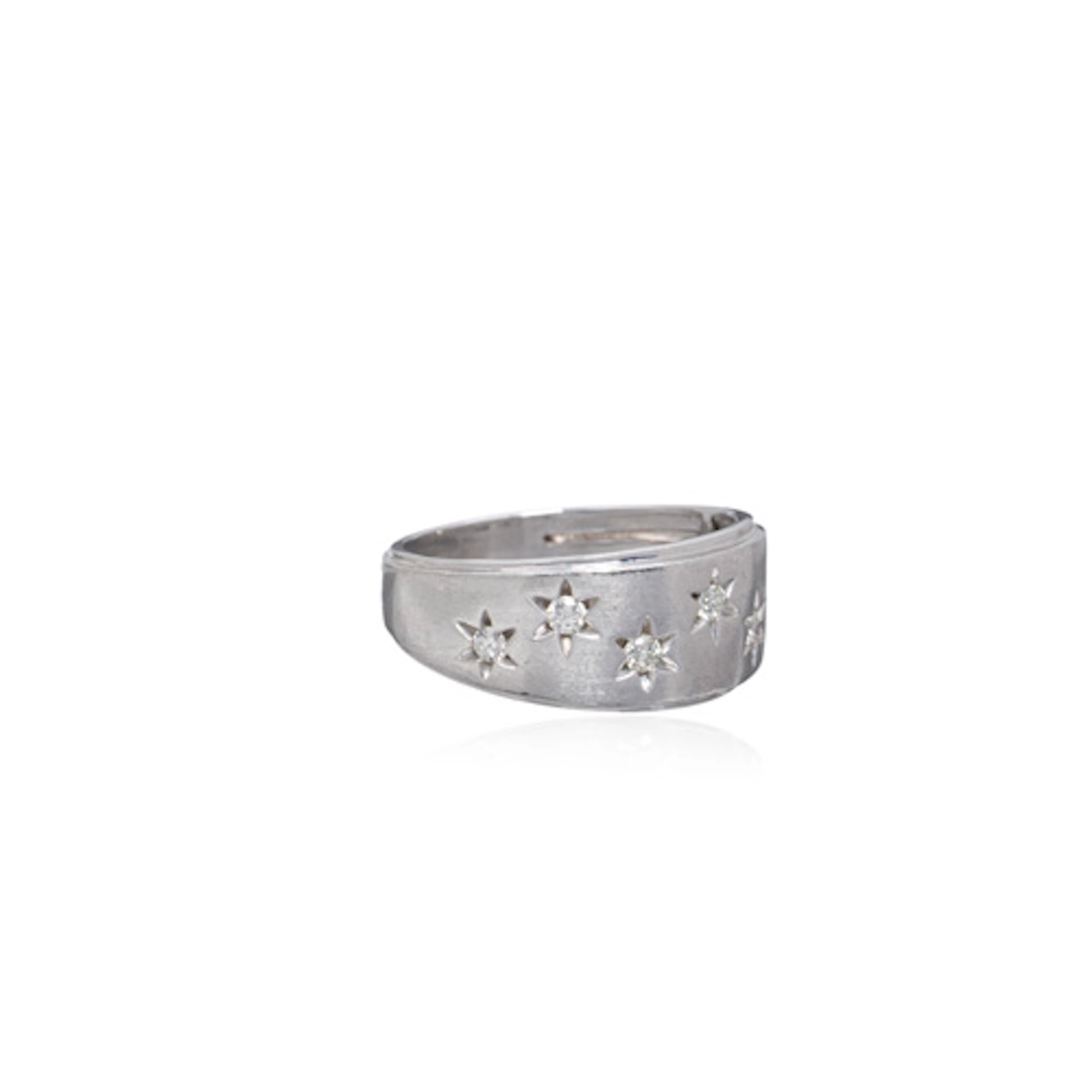 783 Bandring mit sieben Diamantsternen.