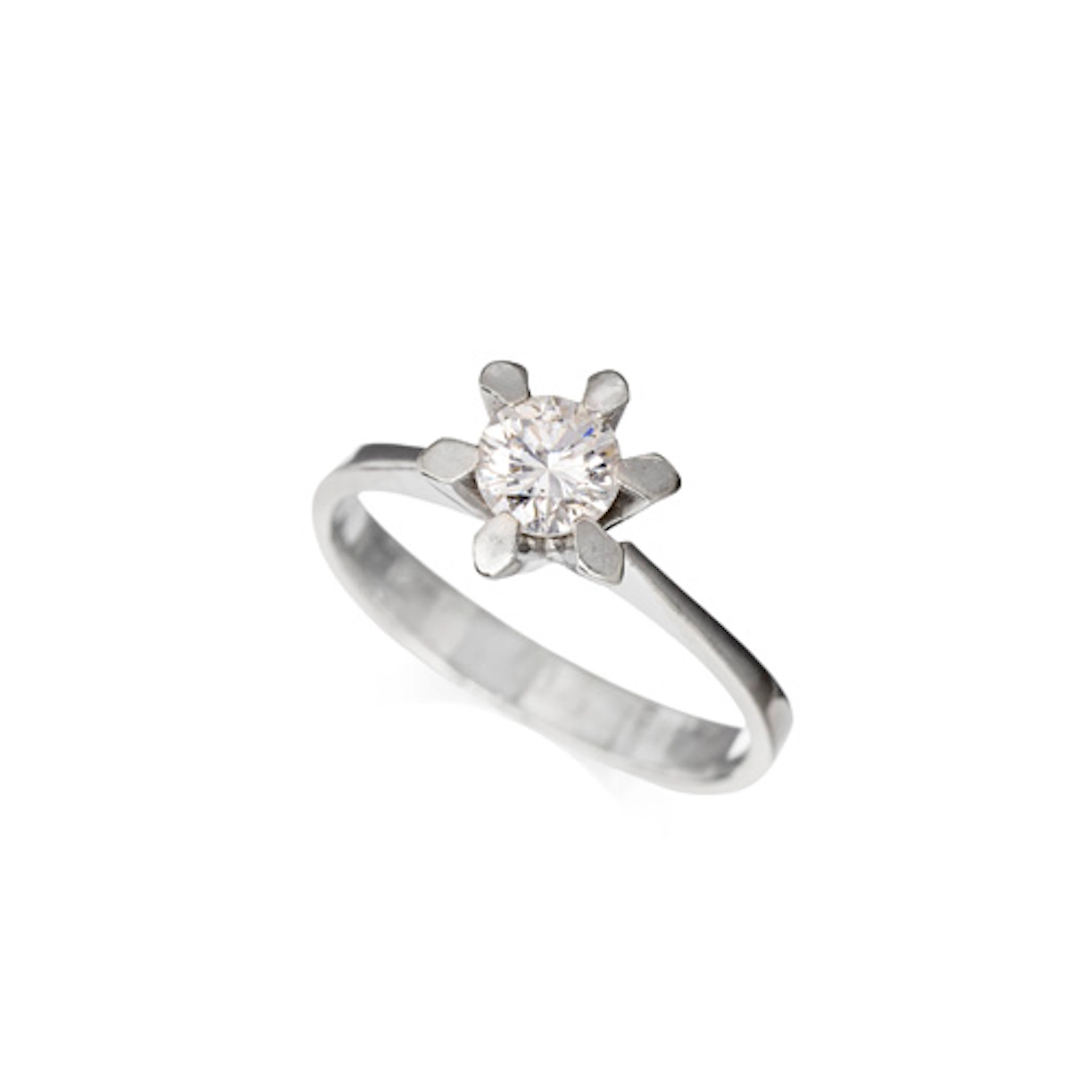 778 Filigraner Weißgoldring mit Brillant-Solitär (ca. 0,48 ct).