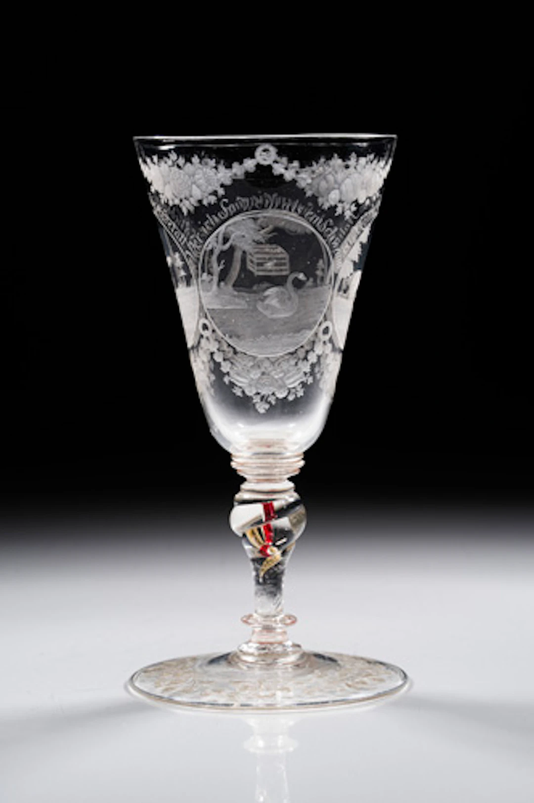 741 Großes Pokalglas "Wär ich so weiß als ein Schwan …". Böhmen. Um 1720.