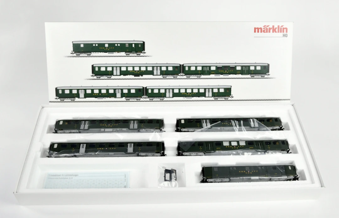 Märklin, 43369 Leichtstahlwagen-Set zur Ae 3/6 I