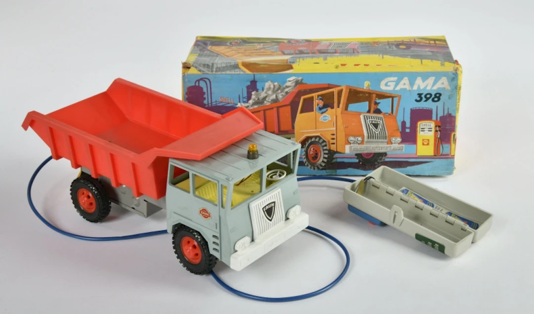 Gama, Kipp LKW 2982
