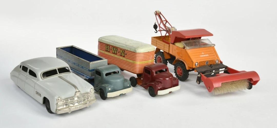 Tippco, HWN u.a., Unimog, LKWs