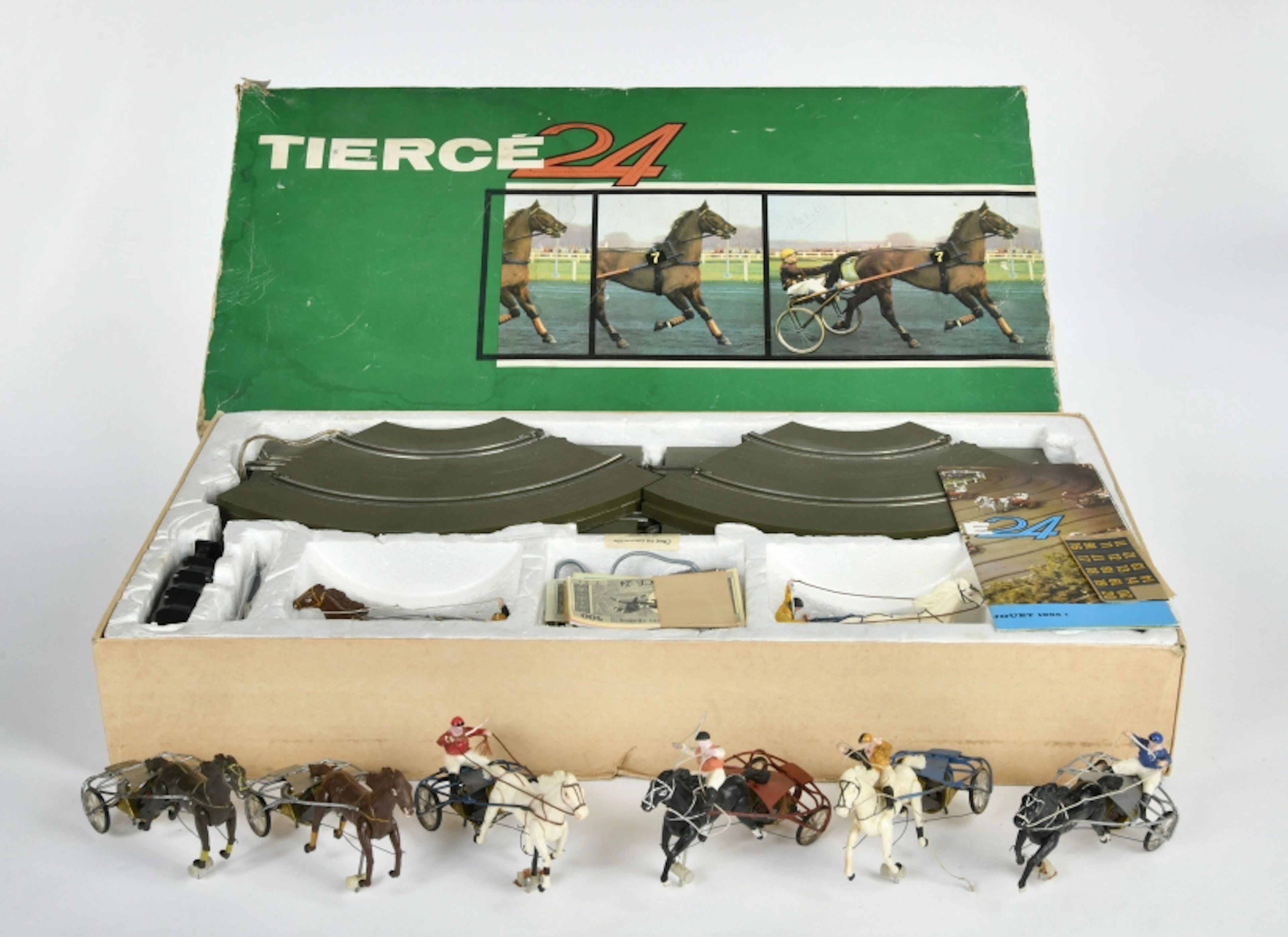 Tierce 24, Pferde Slot Rennen