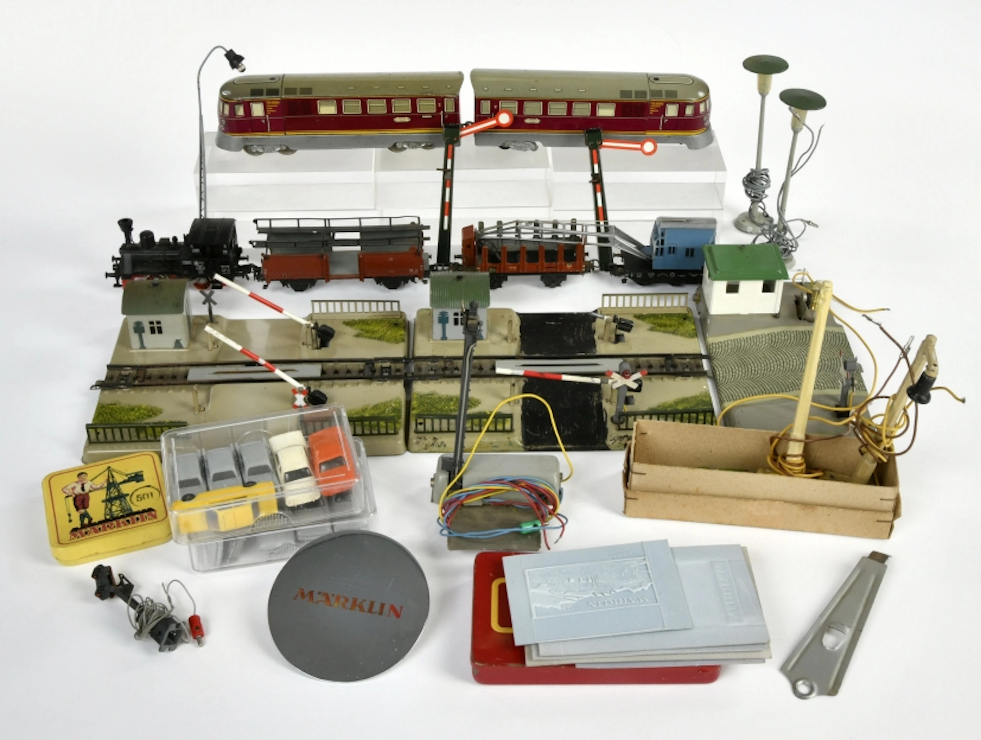 Märklin u.a., H0 Konvolut, Fahrzeuge, Zubehör etc.