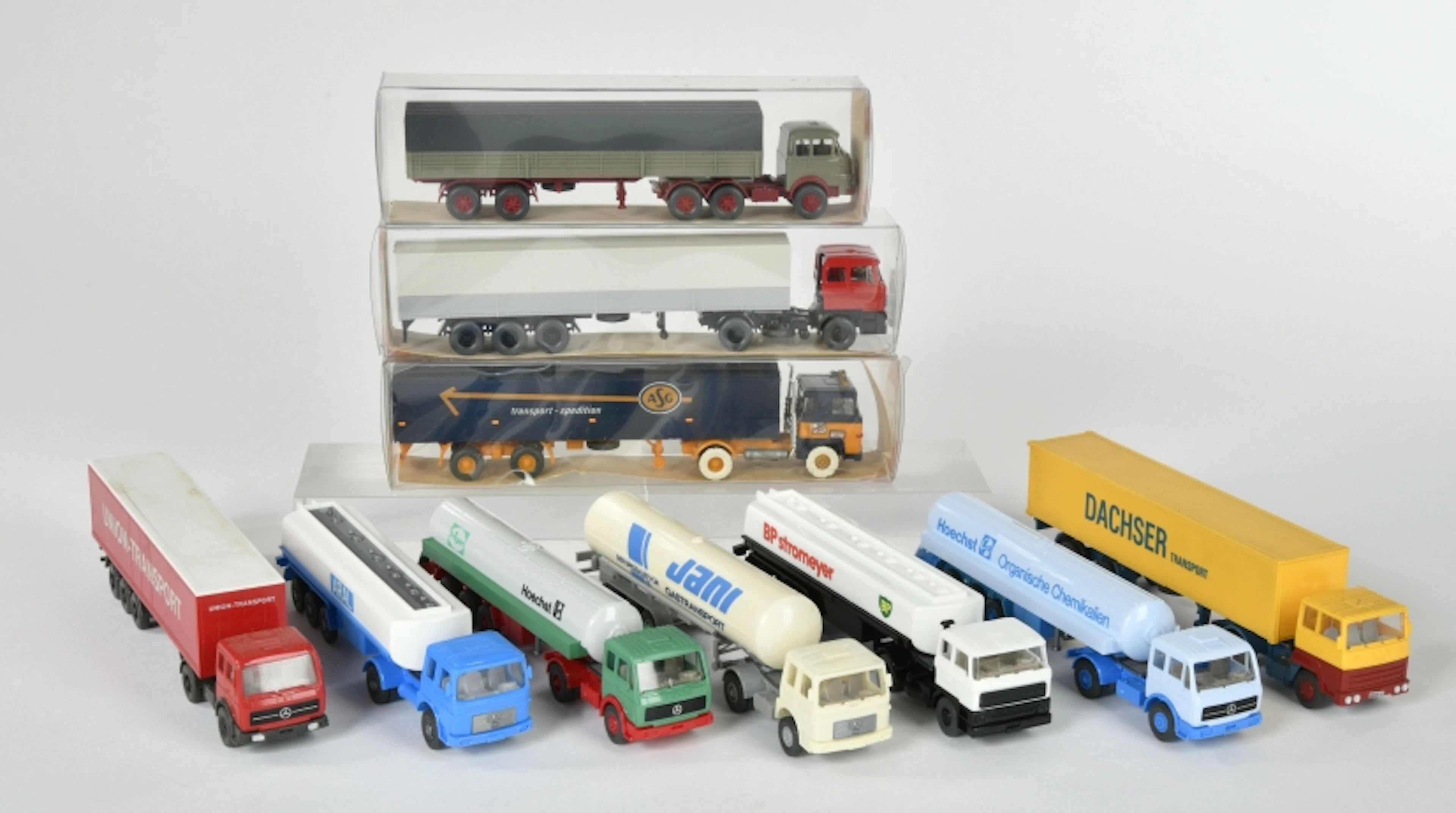 Wiking, 10 Sattelschlepper