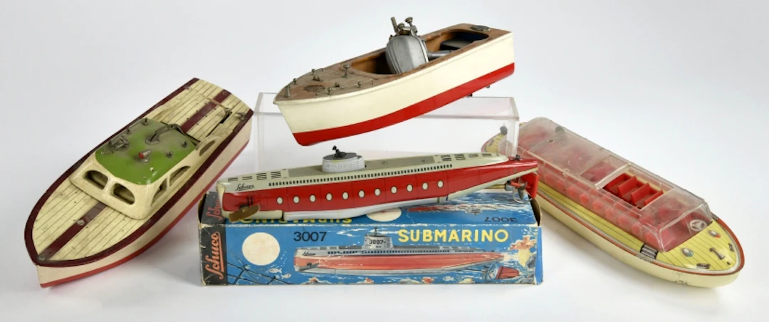 Schuco u.a., Boote
