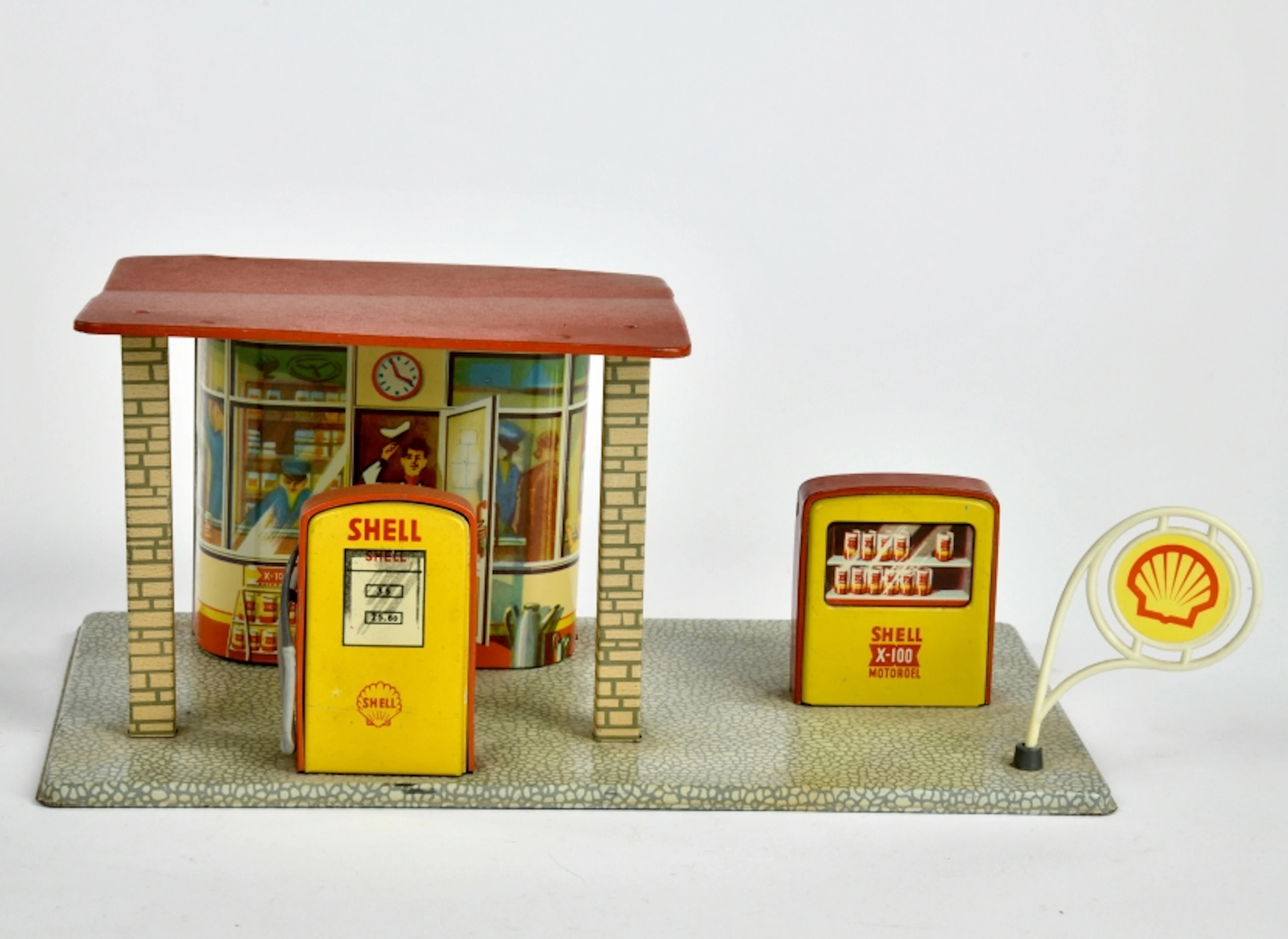 Hoch & Beckmann, Shell Tankstelle mit Zapfsäule