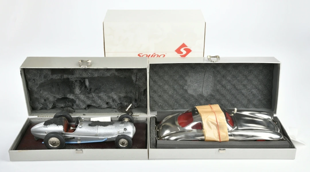Märklin, 2 Jubiläumsmodelle & Soldio VW Käfer (1:18)