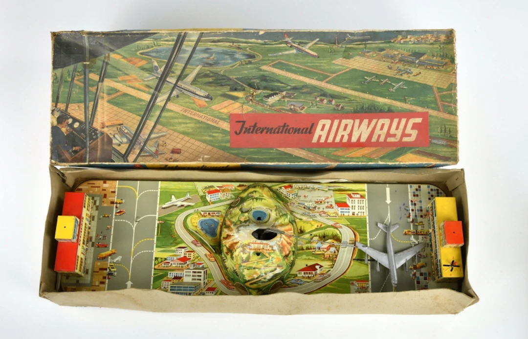Technofix, International Airways Airportbahn 309