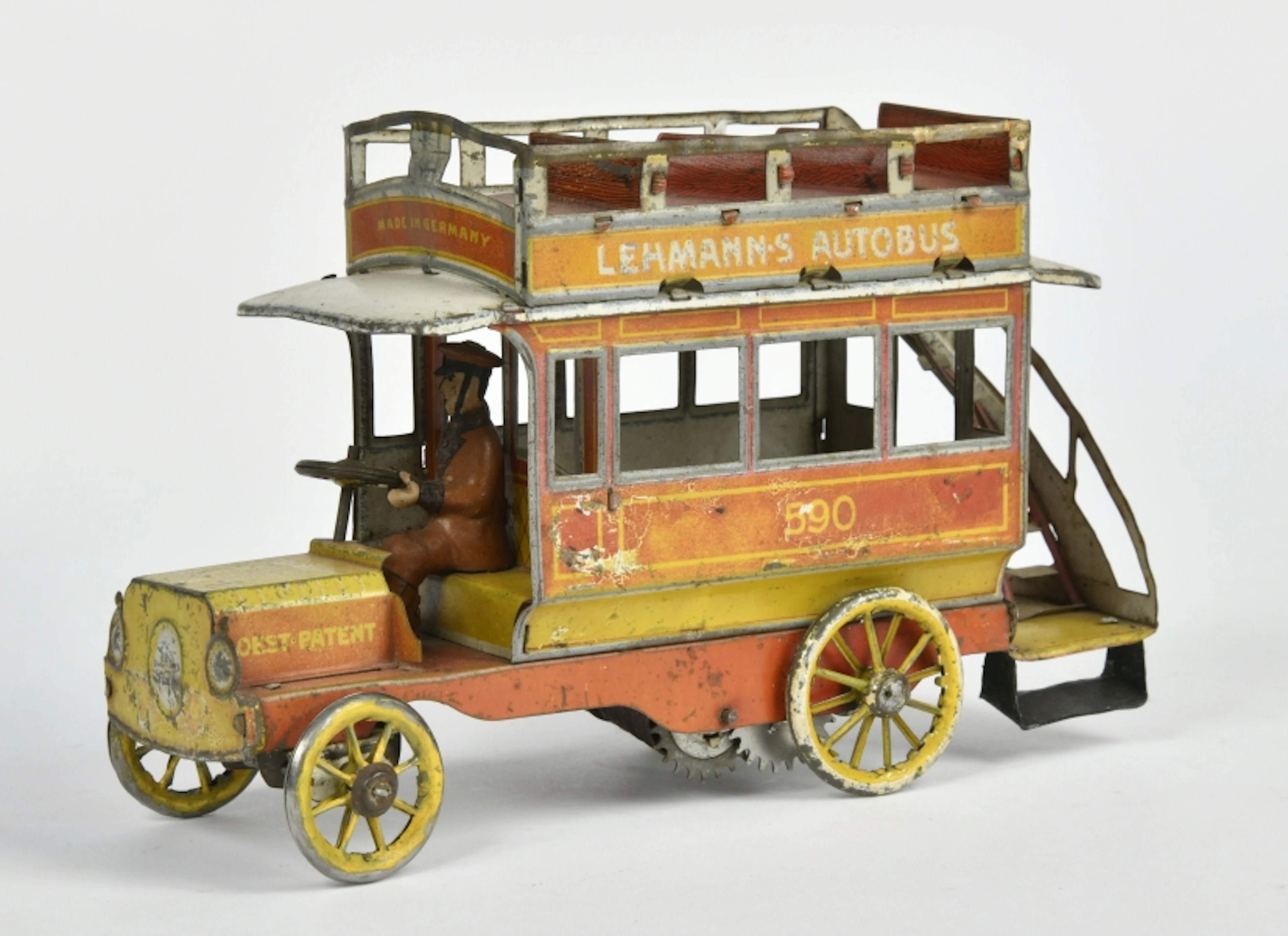 Lehmann, Autobus