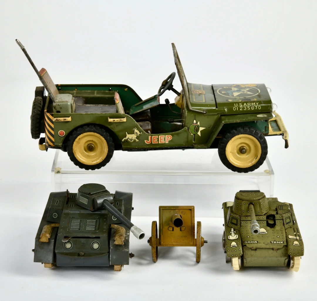 Konvolut Militärspielzeug