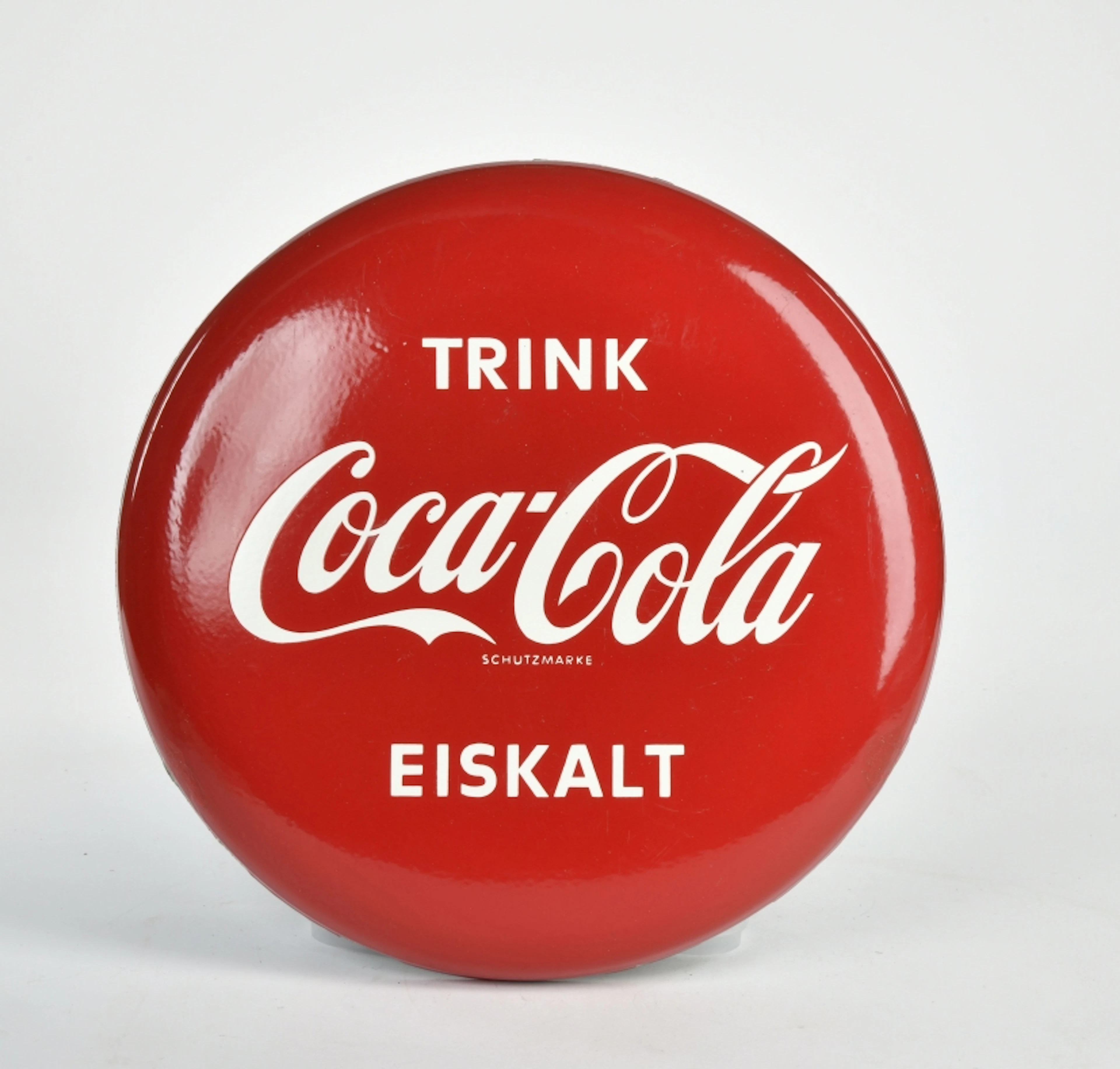 Coca Cola, Emailschild