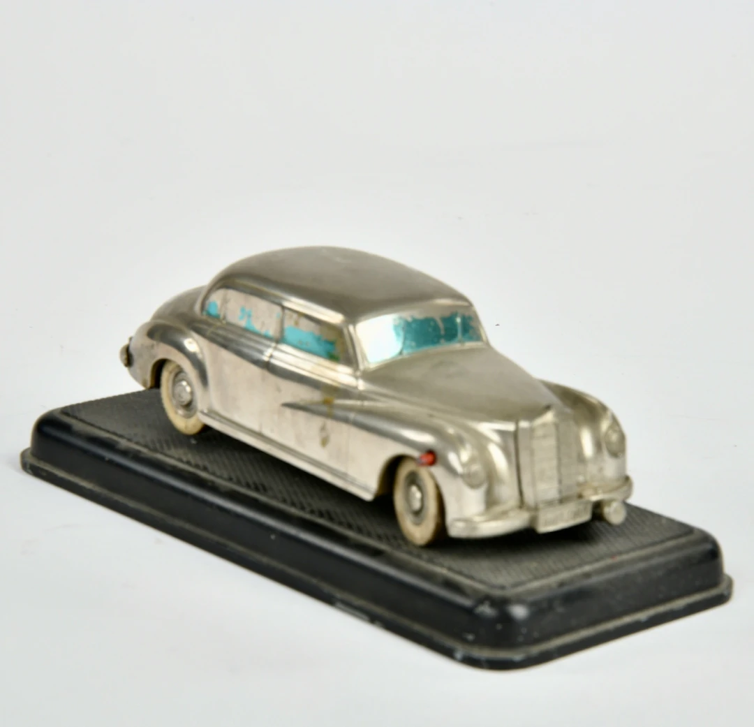 Prämeta, Mercedes