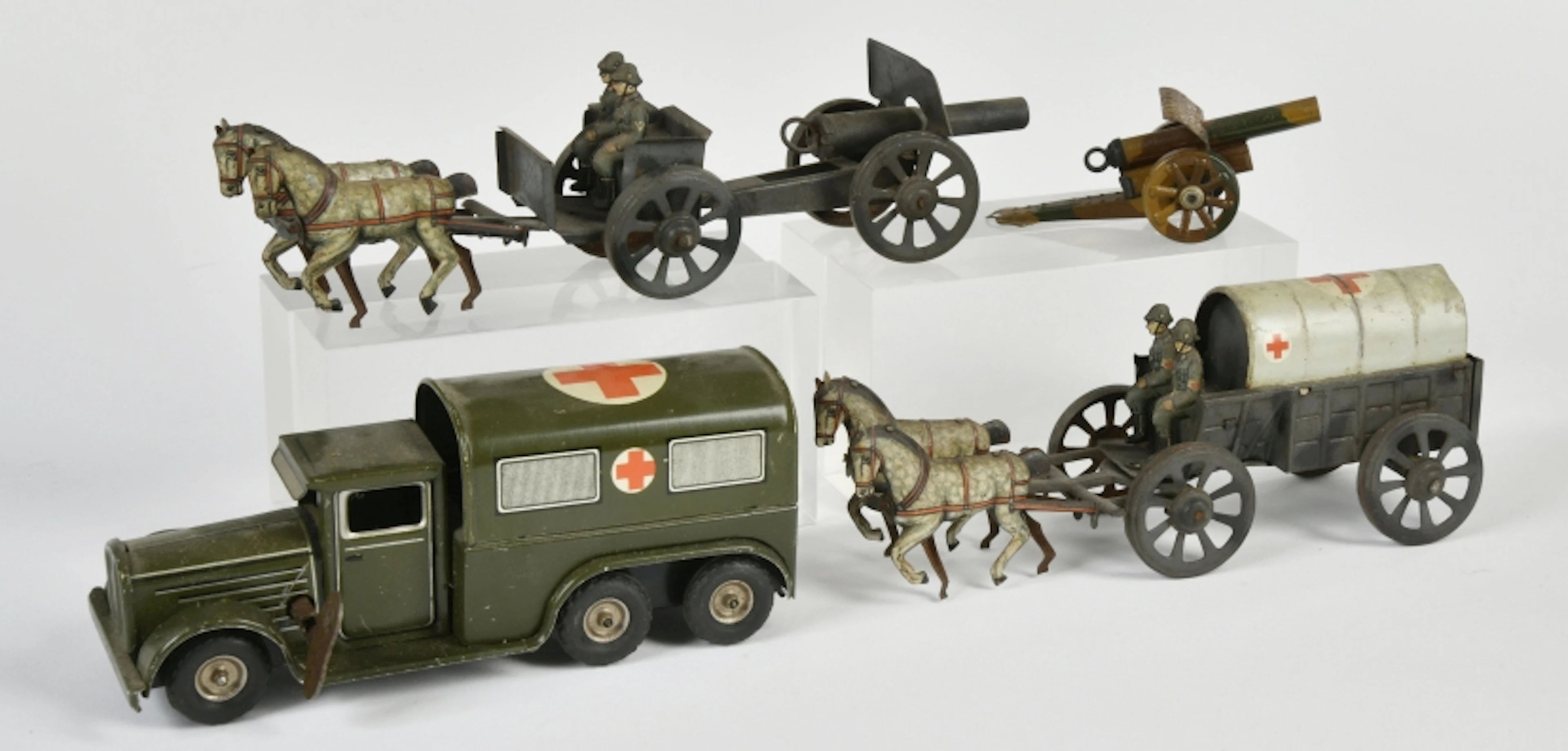 Göso, Meier, Penny Toy Kutschen, Ambulanz u.a.