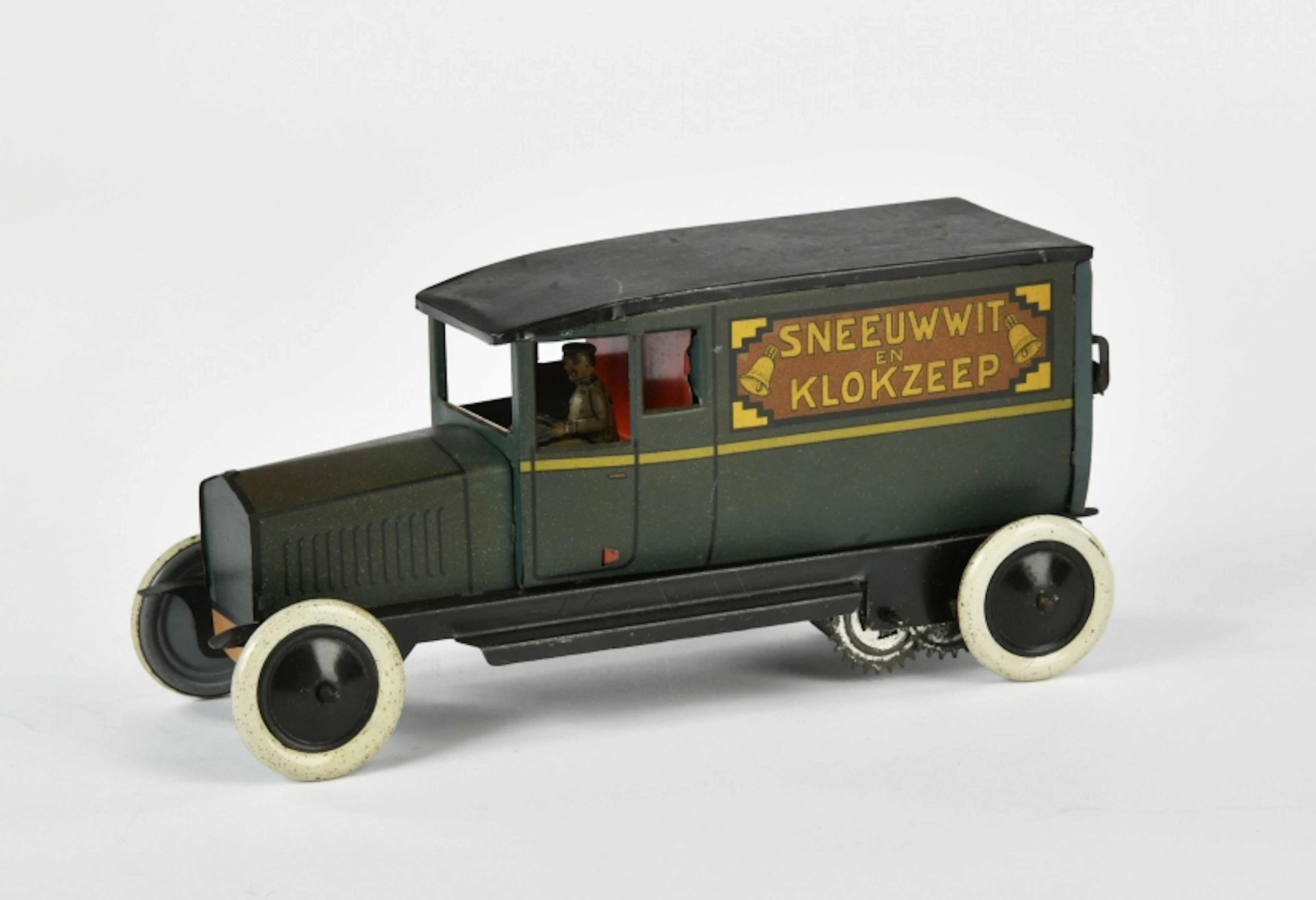 Distler, Lieferwagen "Sneeuwwit en Klokzeep"