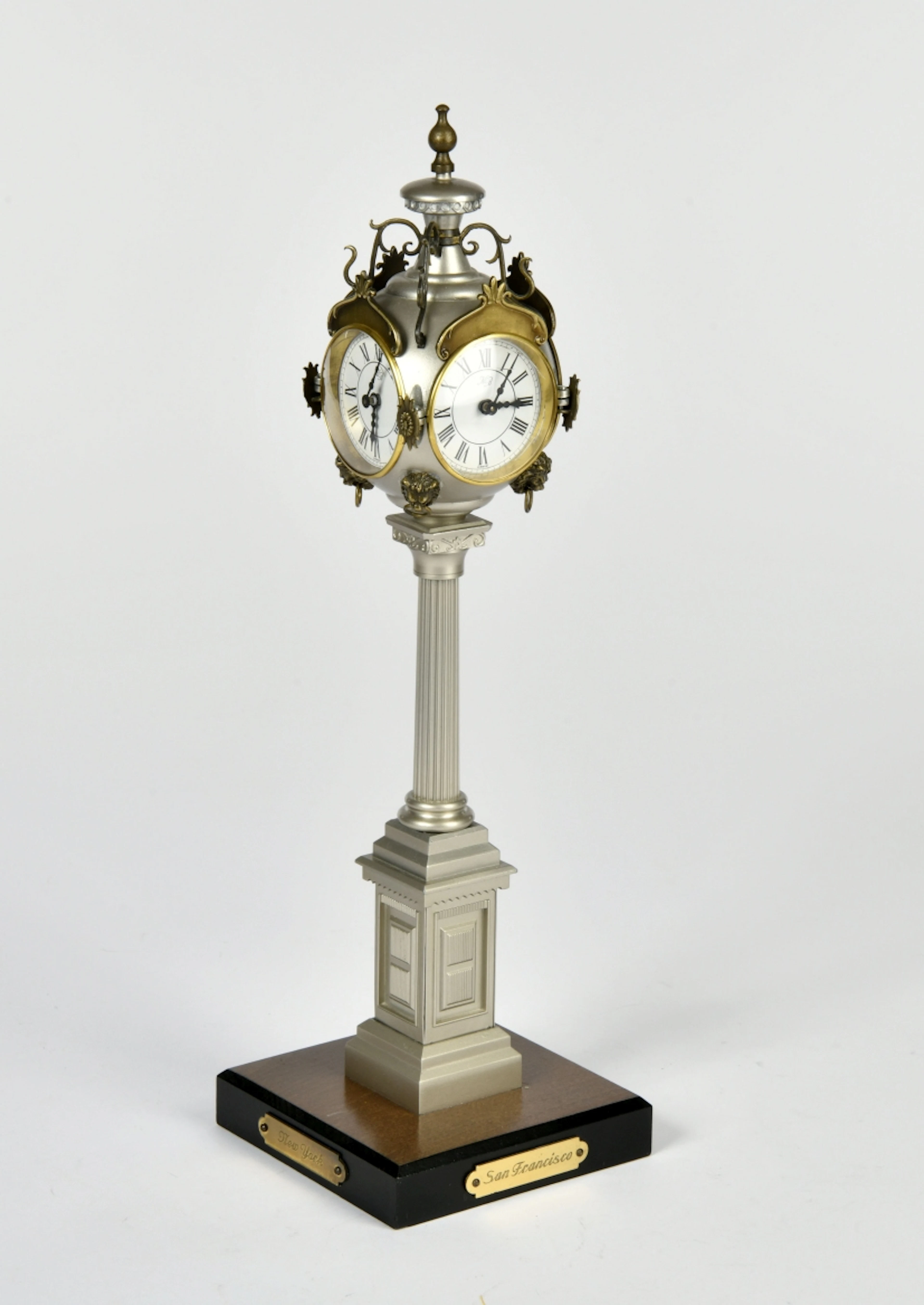 Standuhr San Francisco
