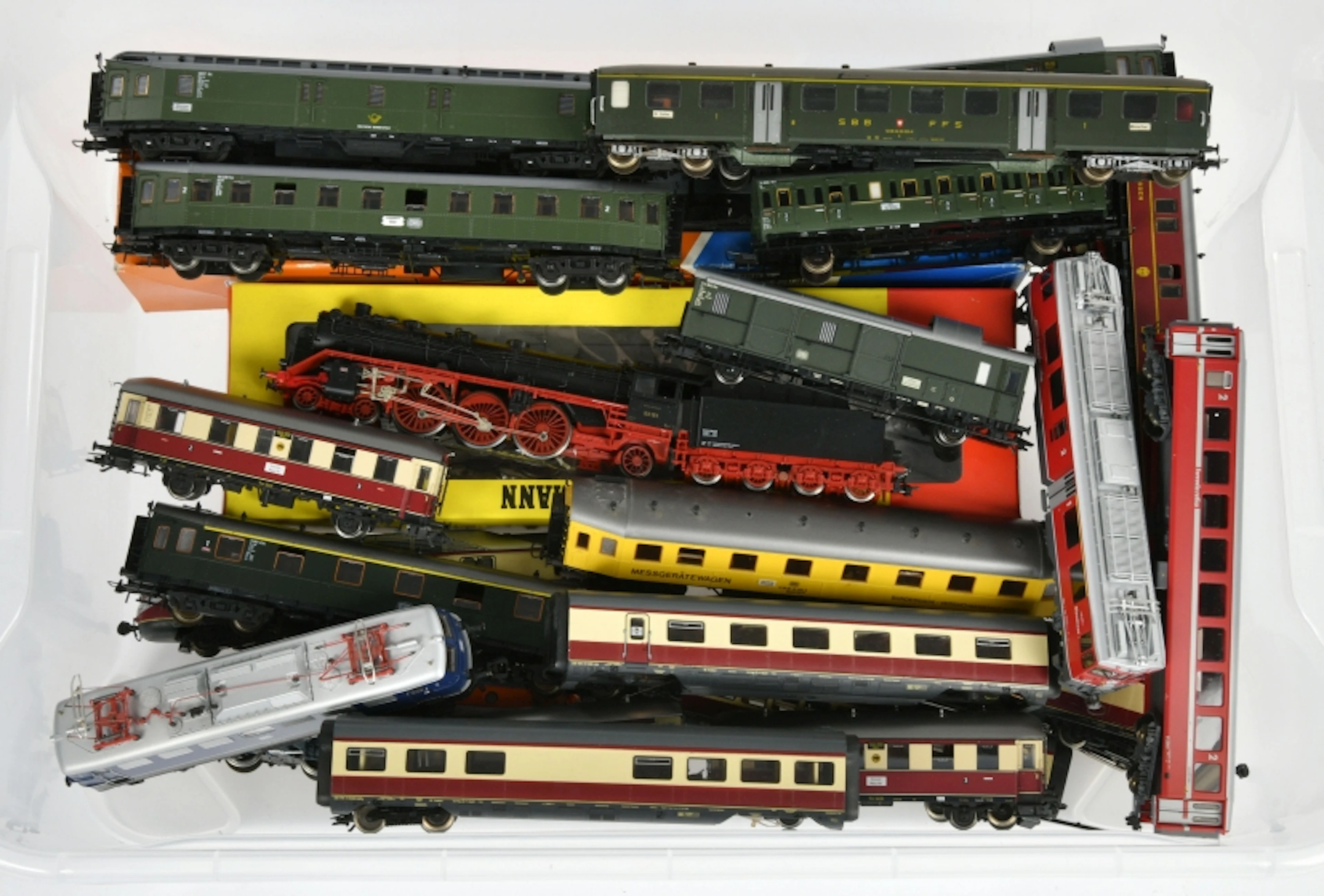 Fleischmann, Roco u.a., Loks und Wagen