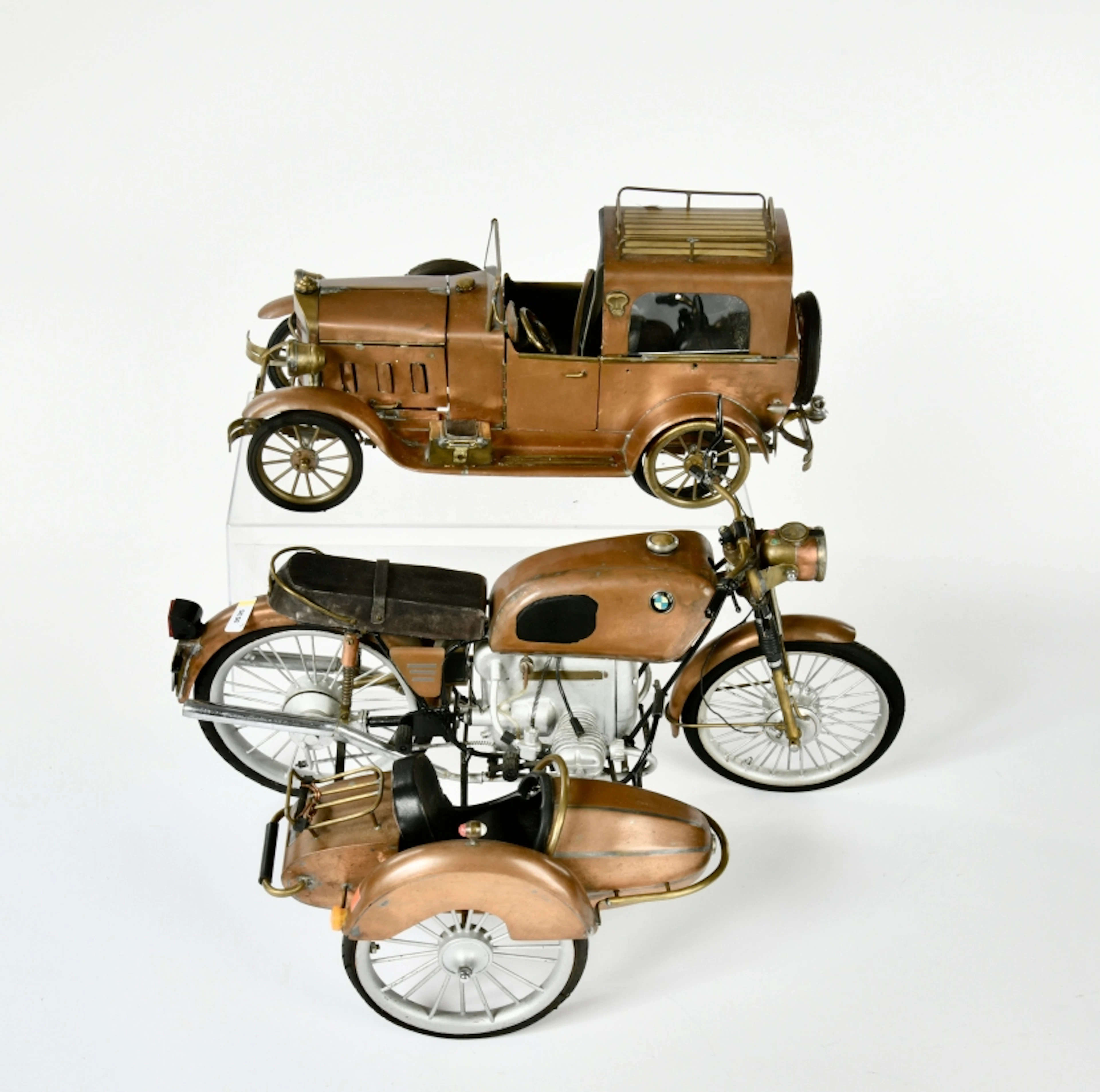 Eigenbau, BMW Beiwagenmotorrad und Oldtimer