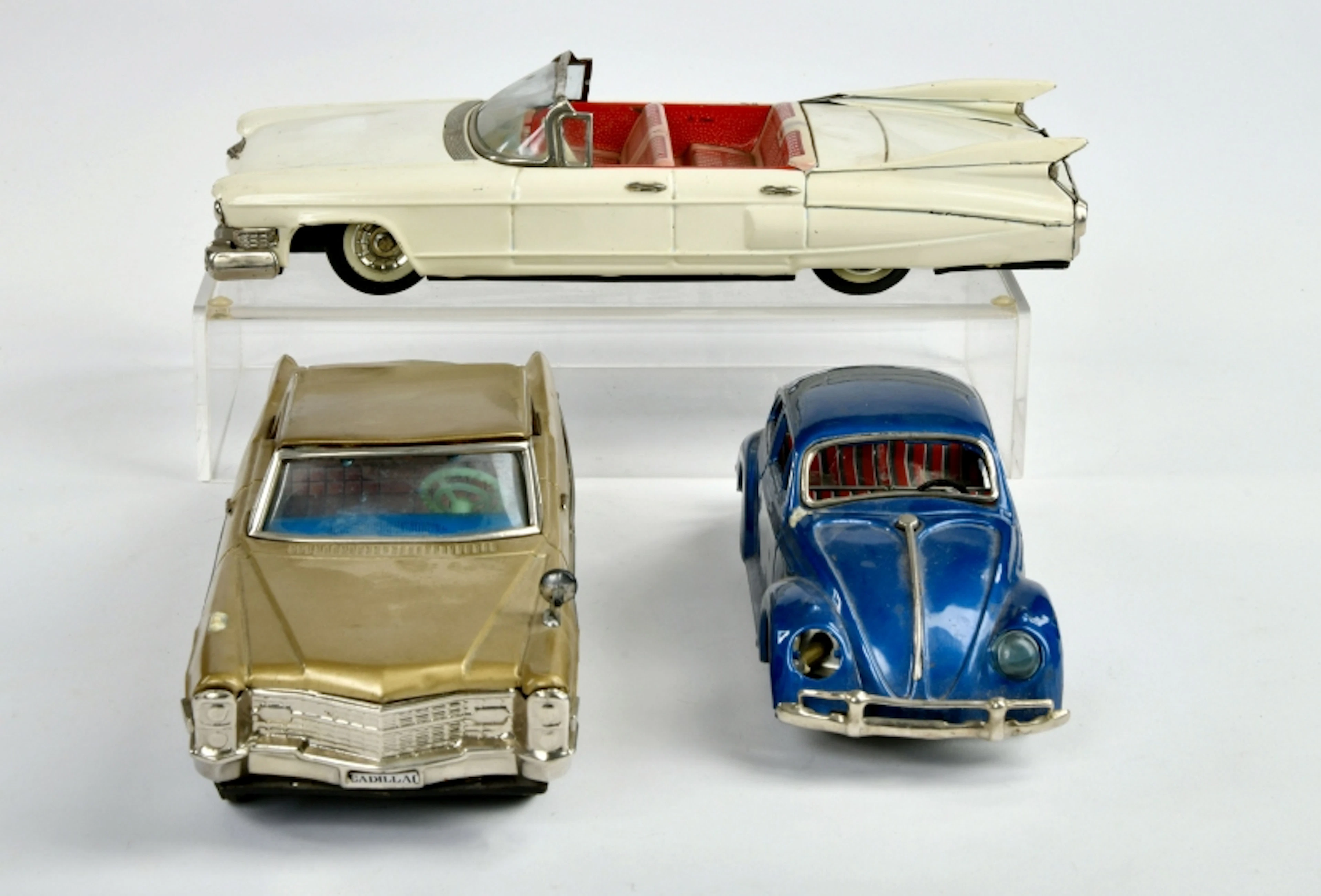 Bandai, 2x Cadillac & VW Käfer